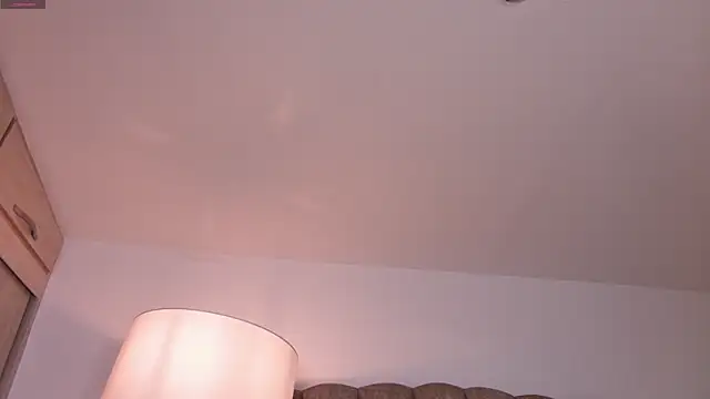 emilyorozco online show from June 6, 1:33 am