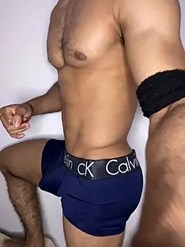 Snapshot of Lucas_93840 chatting on July 22, 7:38 pm Lucas 93840 online show from July 22, 7:38 pm
