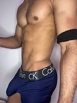 Snapshot of Lucas_93840 chatting on May 7, 12:30 pm Lucas 93840 online show from May 7, 12:30 pm