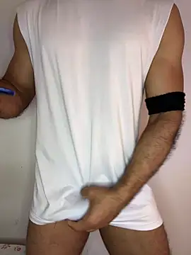 Snapshot of Lucas_93840 chatting on May 9, 1:25 pm Lucas 93840 online show from May 9, 1:25 pm