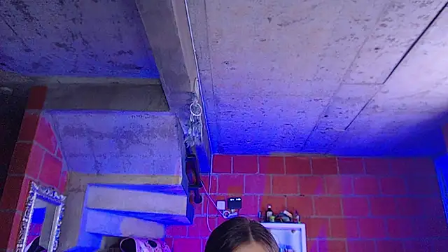 Valerymoon19 online show from May 29, 4:24 pm