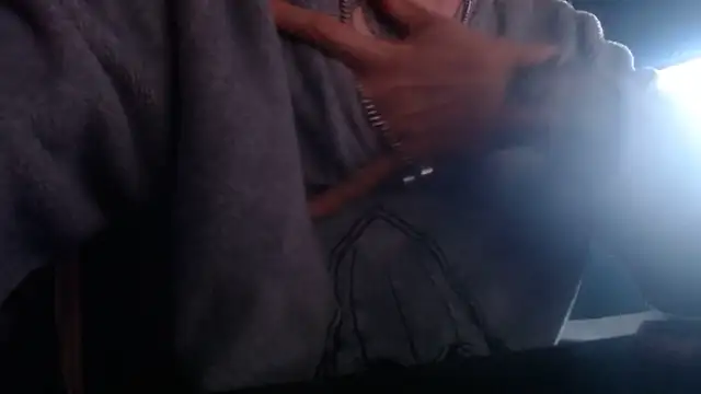 elprivado98 online show from April 20, 6:09 pm