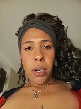 Ivon C online show from June 14, 2:24 am