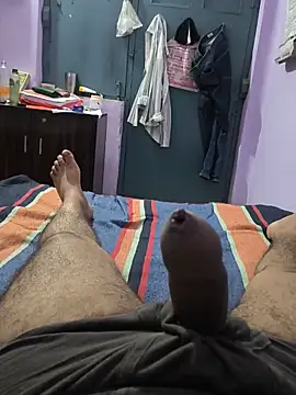 IndianDaddy0 online show from June 8, 5:24 pm