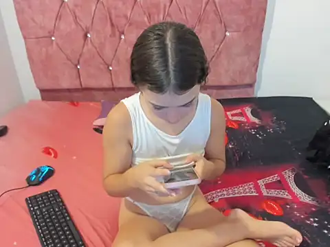 princess emma18 online show from May 1, 6:57 pm