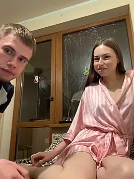 LOLAskk online show from May 15, 8:40 pm