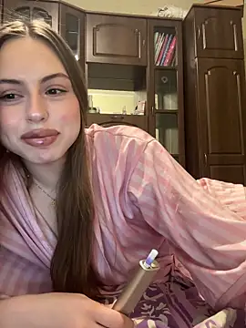 LOLAskk online show from June 17, 10:19 pm