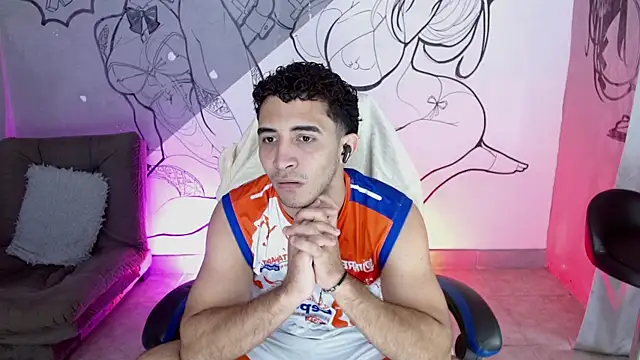 caius bigcock1 online show from May 30, 12:33 pm