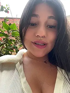 emily gv1 online show from June 22, 4:04 pm