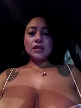 Mia collinslove online show from April 22, 10:33 am