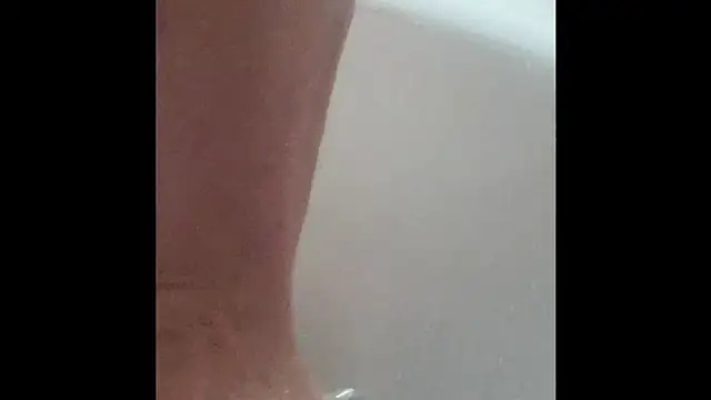 EscapedSibilant online show from June 25, 9:42 pm