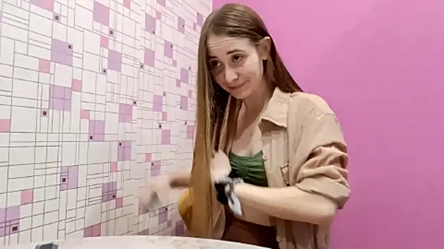 AvanMonroe online show from April 21, 2:12 pm