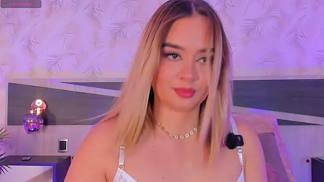 Sofia pamela  online show from April 21, 7:31 pm