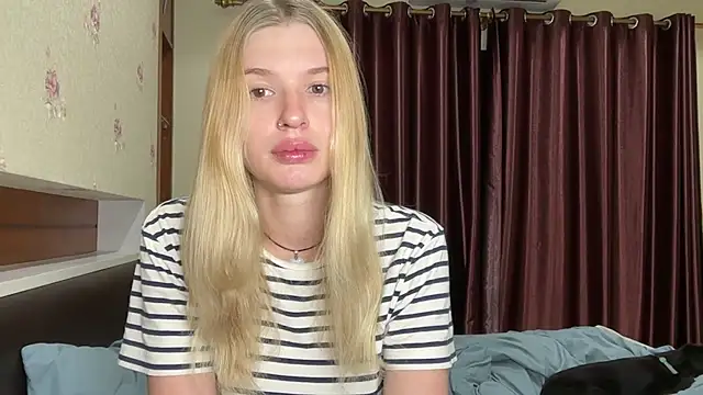 crazysuckks online show from April 28, 9:41 pm