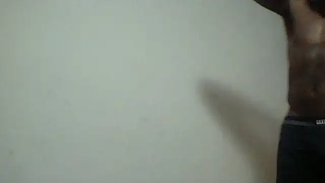 milky8inch online show from April 21, 12:12 am