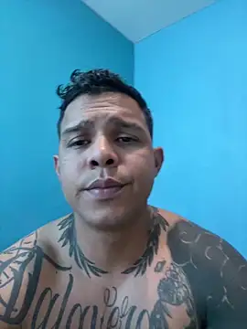 Candela3333 online show from April 21, 12:01 am