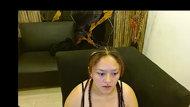 emily16092020 online show from May 26, 2:04 pm
