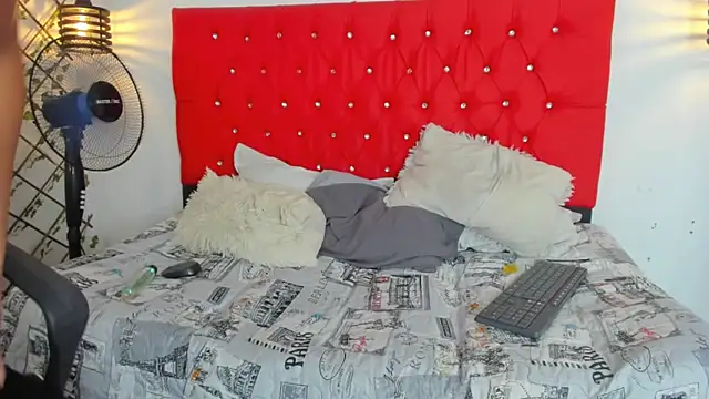 canela ass online show from April 22, 6:58 pm