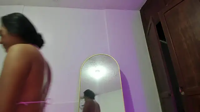 Natasha028  online show from June 17, 11:42 am