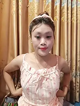 Snapshot of Ly-sexyy chatting on July 13, 6:02 am Ly-sexyy online show from July 13, 6:02 am