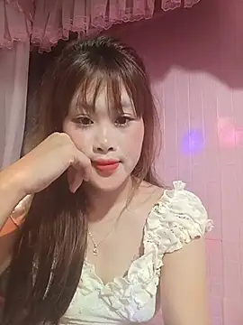 Snapshot of Ly-sexyy chatting on July 5, 8:37 pm Ly-sexyy online show from July 5, 8:37 pm