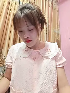 Snapshot of Ly-sexyy chatting on June 12, 8:45 am Ly-sexyy online show from June 12, 8:45 am