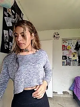 evafuckasd online show from April 29, 6:36 pm