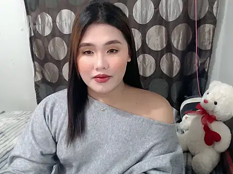 Snapshot of YourBaby_Eva chatting on April 26, 4:26 pm YourBaby Eva online show from April 26, 4:26 pm
