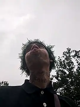 CamsWRLD online show from June 17, 3:22 pm