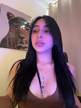 Snapshot of IsabellaNoir_ chatting on July 15, 4:47 pm IsabellaNoir online show from July 15, 4:47 pm
