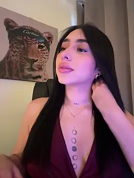 Snapshot of IsabellaNoir_ chatting on June 16, 10:21 pm IsabellaNoir online show from June 16, 10:21 pm