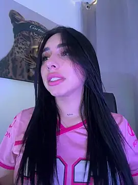 IsabellaNoir  online show from May 1, 8:47 pm