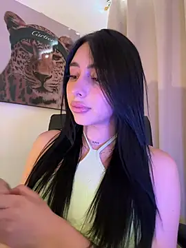 Snapshot of IsabellaNoir_ chatting on July 7, 3:37 pm IsabellaNoir online show from July 7, 3:37 pm