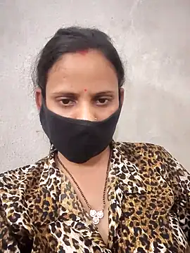 Cutie Neetu online show from May 4, 5:27 pm