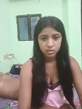 Snapshot of hot-couple-0 chatting on May 22, 8:34 am hot-couple-0 online show from May 22, 8:34 am