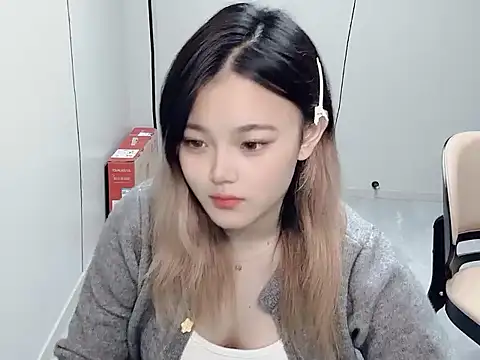 X8xx online show from April 21, 8:43 am