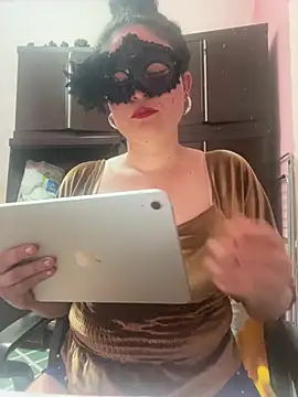 Snapshot of gattitta29 chatting on May 28, 3:29 pm gattitta29 online show from May 28, 3:29 pm