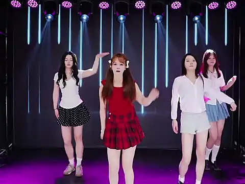 YC-888 online show from April 24, 8:05 am