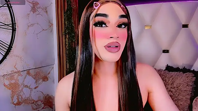 Snapshot of Camila_Vasquezz1 chatting on June 20, 12:10 pm Camila Vasquezz1 online show from June 20, 12:10 pm