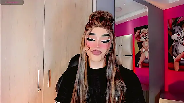 Snapshot of Camila_Vasquezz1 chatting on July 3, 11:17 am Camila Vasquezz1 online show from July 3, 11:17 am