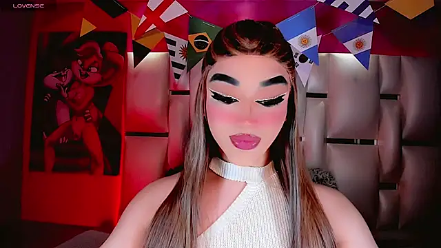 Snapshot of Camila_Vasquezz1 chatting on June 25, 8:14 pm Camila Vasquezz1 online show from June 25, 8:14 pm
