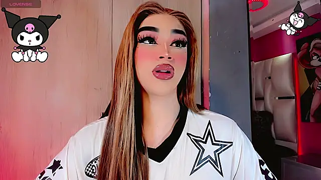 Snapshot of Camila_Vasquezz1 chatting on July 19, 11:40 am Camila Vasquezz1 online show from July 19, 11:40 am