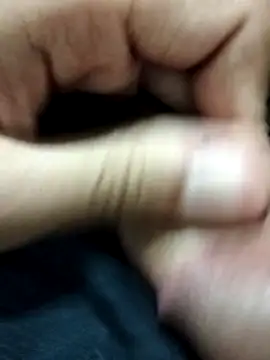 Snapshot of Oussama__001 chatting on May 30, 8:25 pm Oussama 001 online show from May 30, 8:25 pm