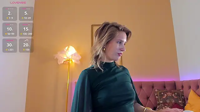 Lilianadaniels online show from June 11, 2:53 am