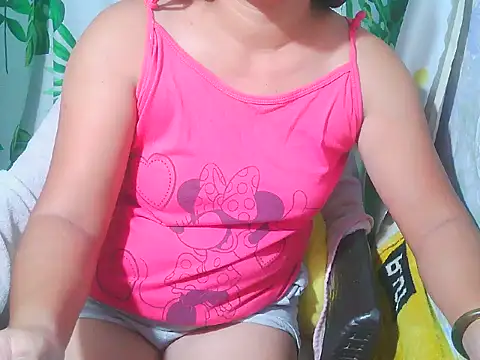 Snapshot of AsianHot_Pussy chatting on July 6, 8:33 pm AsianHot Pussy online show from July 6, 8:33 pm