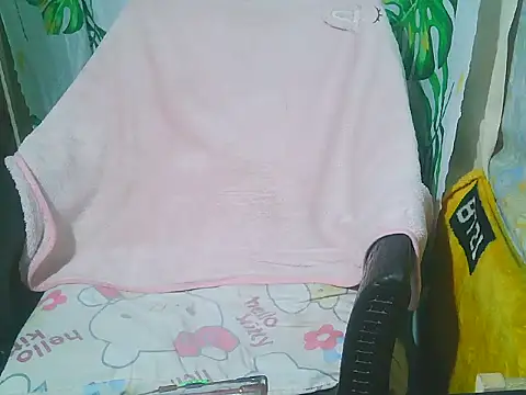 Snapshot of AsianHot_Pussy chatting on July 1, 11:54 am AsianHot Pussy online show from July 1, 11:54 am