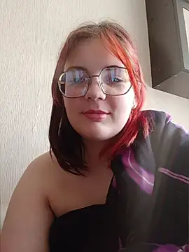 LoisFox online show from April 24, 12:07 pm