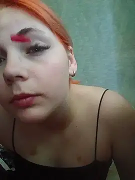 LoisFox online show from June 21, 9:15 am