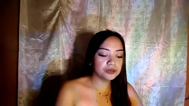 DelorisRechel online show from April 26, 12:35 pm