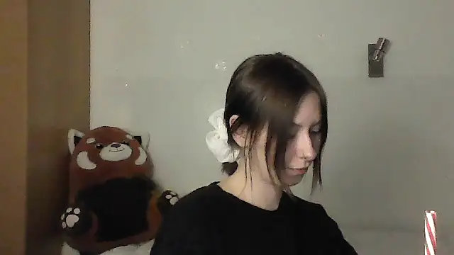 JuicyErika online show from May 6, 8:35 pm